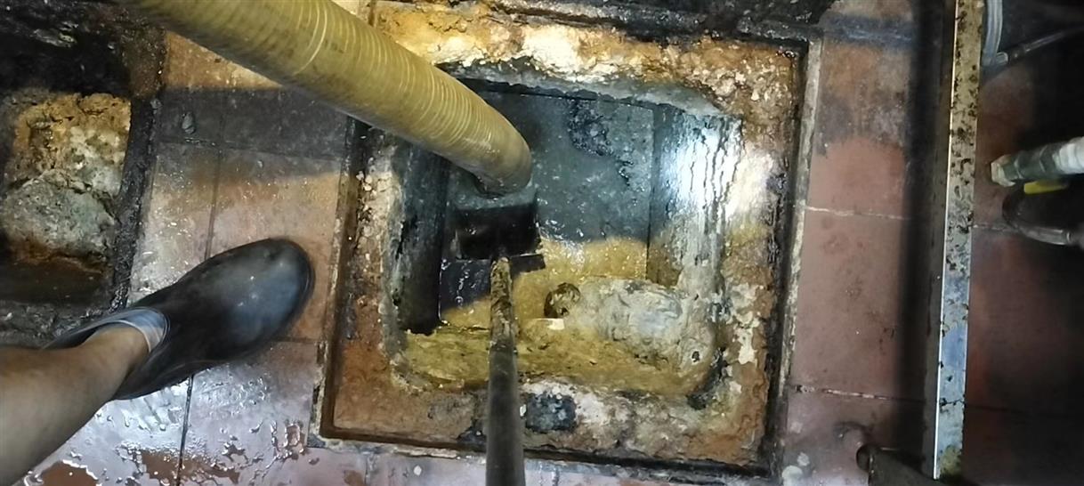 鄂尔多斯污水池清理一般都有毒气，怎么预防中毒呢？